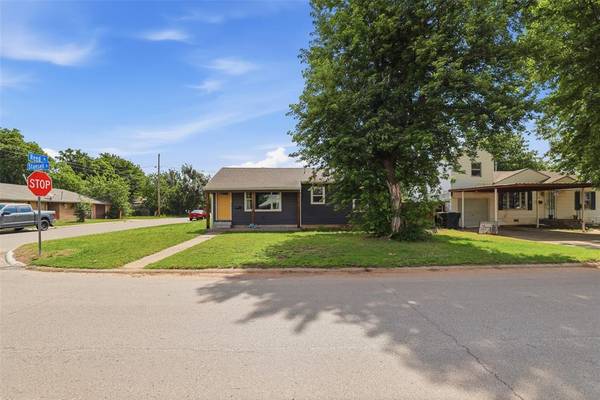 910 Stansell DR, Midwest City, OK 73110