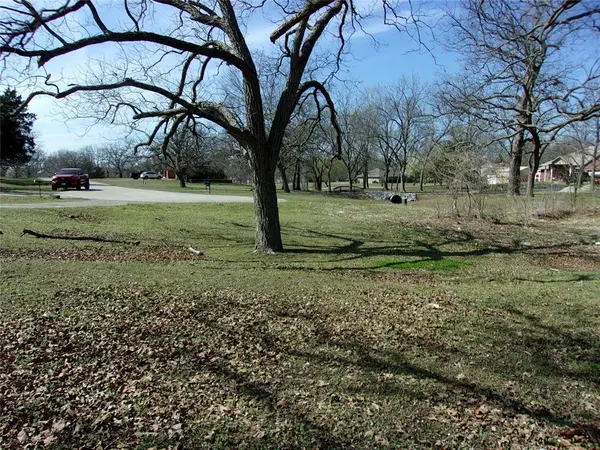 Willowood WAY, Tecumseh, OK 74873
