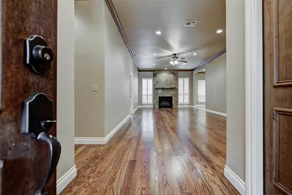 90 Olde Village WAY, Edmond, OK 73013