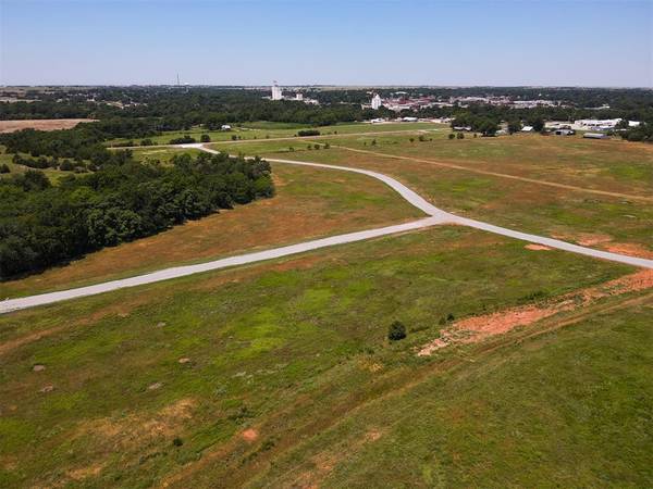 0 S 4th ST, Perry, OK 73077