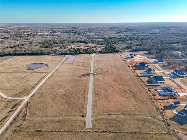 13 Stone River Ranch DR, Shawnee, OK 74804