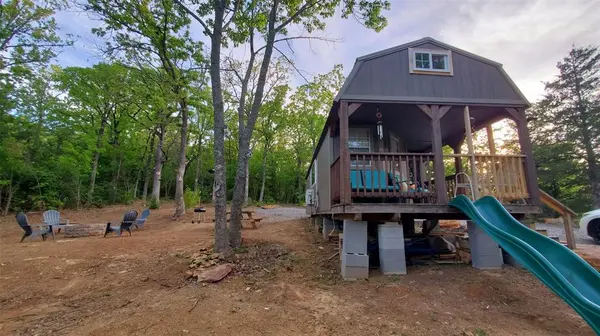 444 Dogwood LN, Mead, OK 73449