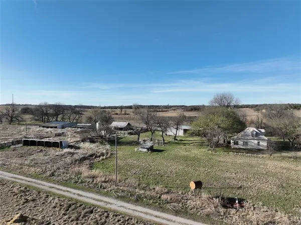 3730 County Street 2850, Ninnekah, OK 73067
