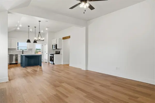 3719 Eureka DR, Norman, OK 73069
