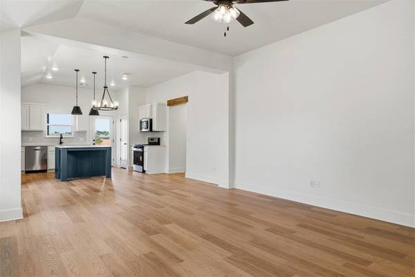 3719 Eureka DR, Norman, OK 73069