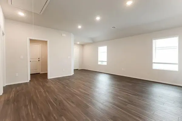 1903 Dogwood DR, El Reno, OK 73036
