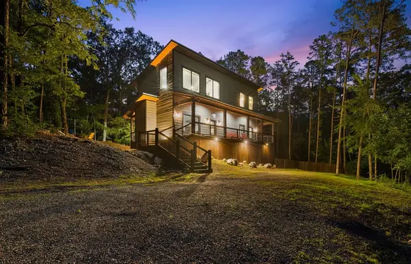 3 White Spring CT, Broken Bow, OK 74728