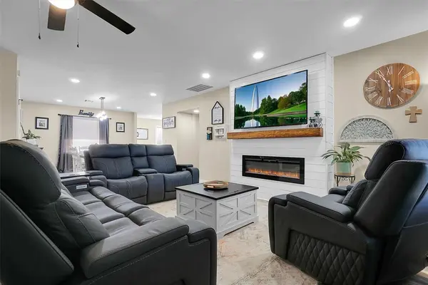 1116 N West ST, Cordell, OK 73632