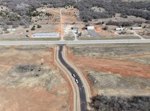 24931 Iron Hoof LN, Blanchard, OK 73031