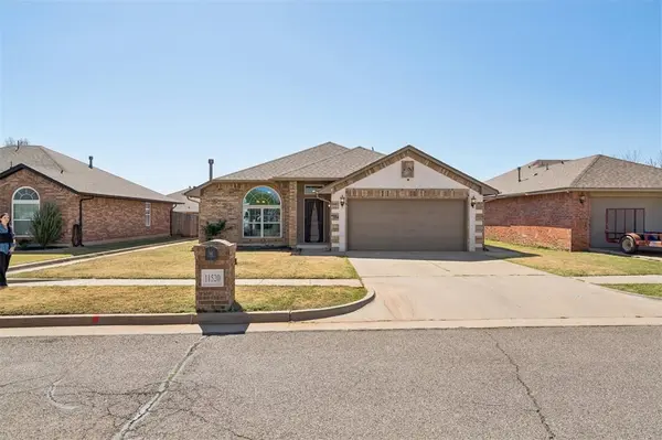 11520 SW 10th ST, Yukon, OK 73099