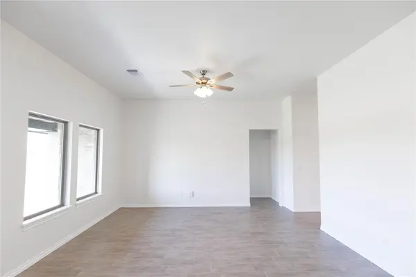 12308 SW 32nd ST, Yukon, OK 73099