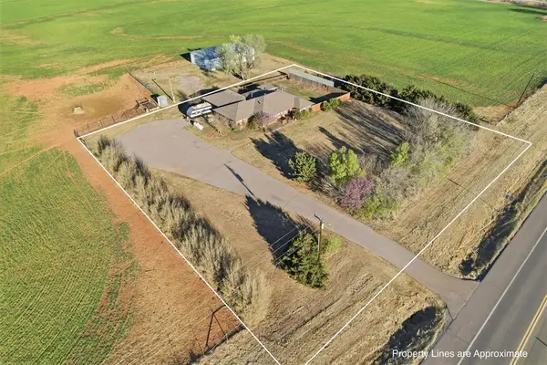 8717 Us Highway 183, Custer City, OK 73639