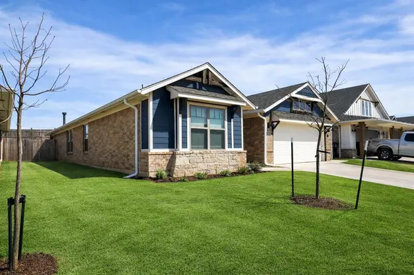 3833 NW 177th ST, Edmond, OK 73012
