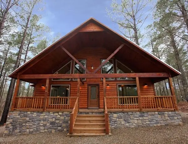 440 N Lukfata TRL, Broken Bow, OK 74728