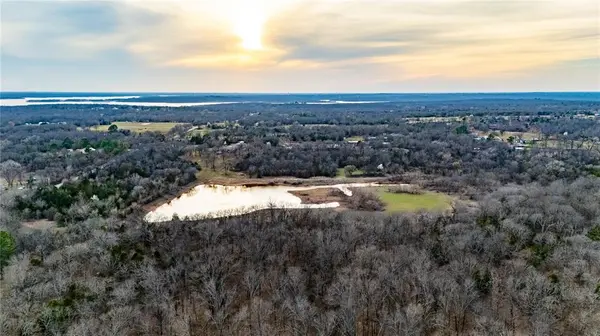 16303 E Rock Creek RD, Norman, OK 73026