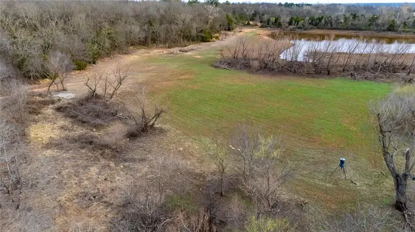 16303 E Rock Creek RD, Norman, OK 73026