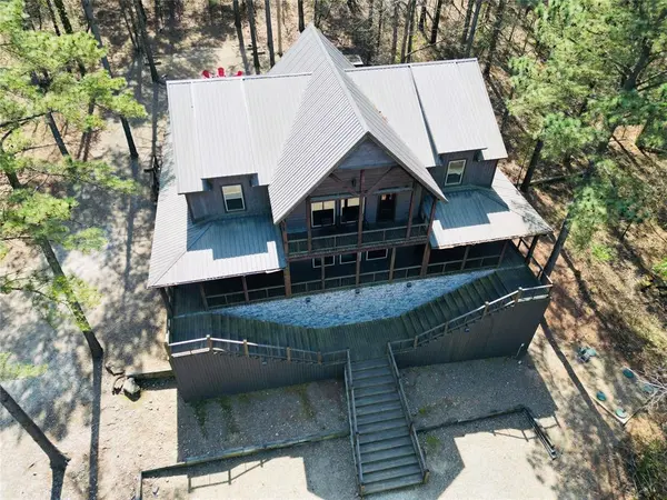 405 Red Berry TRL, Broken Bow, OK 74728