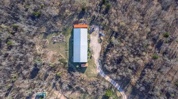2701 Mooselana CIR, Noble, OK 73068