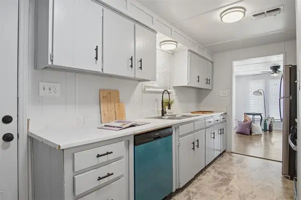 2205 NE 16th TER, Oklahoma City, OK 73117