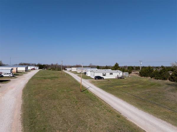 16504 Gaddy RD, Shawnee, OK 74801