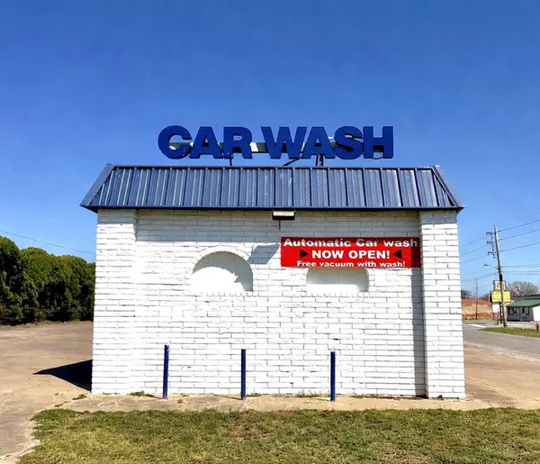 200 S Muskogee AVE, Okmulgee, OK 74447