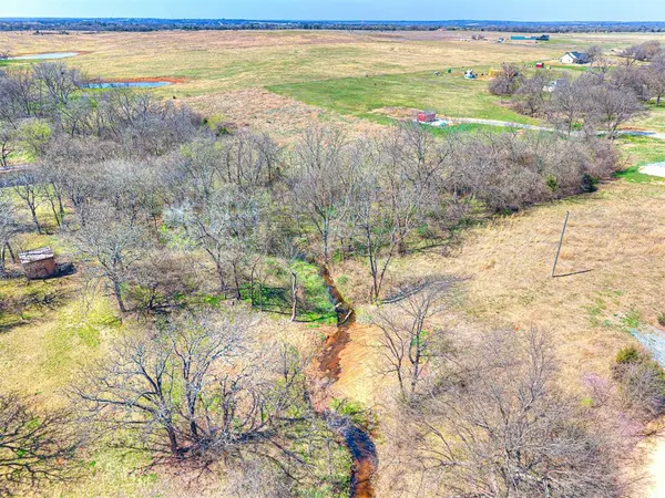4 S 3440 RD, Meeker, OK 74855