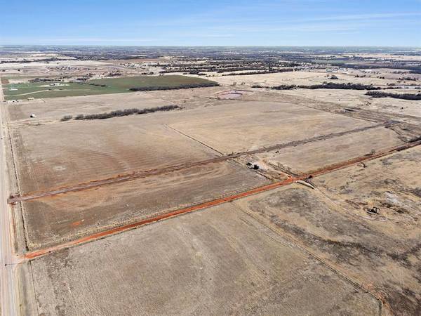 8035 Orchid WAY, Cashion, OK 73016