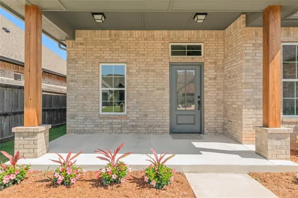 12017 SW 51st ST, Mustang, OK 73064