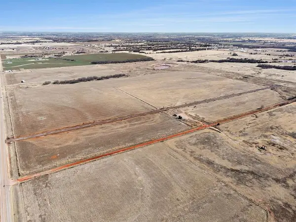 8401 Orchid WAY, Cashion, OK 73016