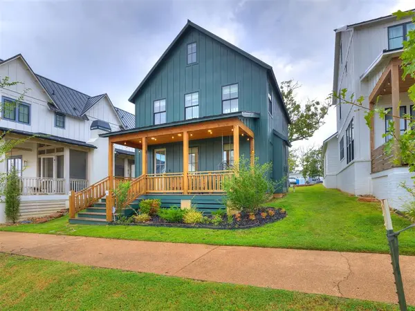 45 Ramble Along RD, Carlton Landing, OK 74432