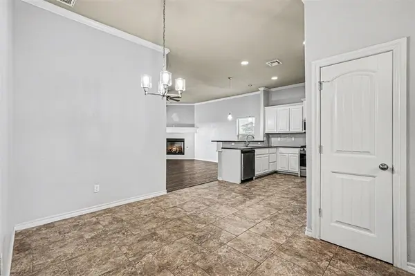 12704 NW 5th ST, Yukon, OK 73099