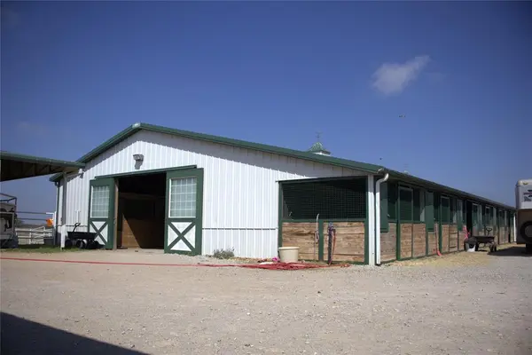 7511 Sunshine LN, Marietta, OK 73448