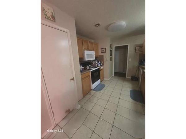 734 NW 32nd ST, Lawton, OK 73505
