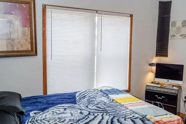430 S 15th ST, Clinton, OK 73601