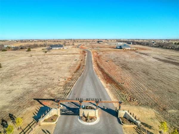 20782 NW Rush Creek RD, Edmond, OK 73025