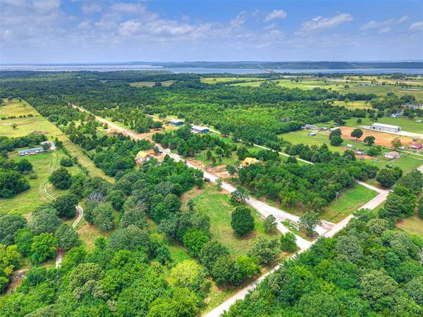 26 Emberlyn LN, Eufaula, OK 74432