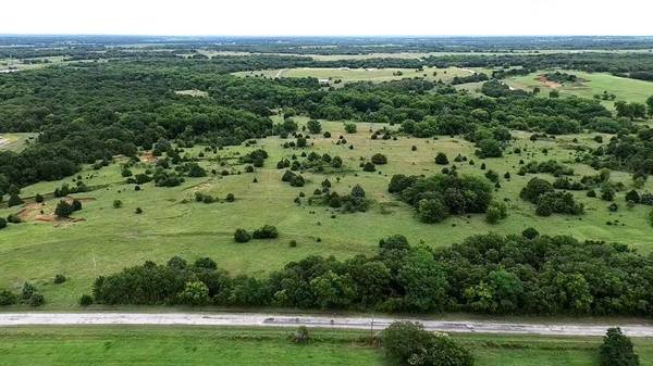 001 N County Road 3160 #1, Elmore City, OK 73433