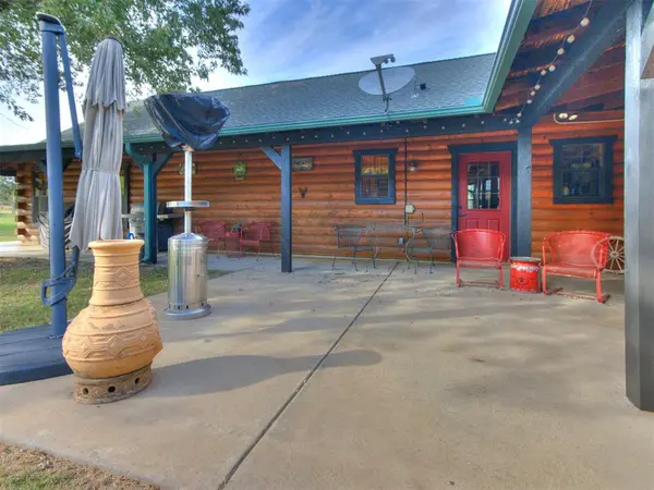 3721 S Choctaw RD, Choctaw, OK 73020