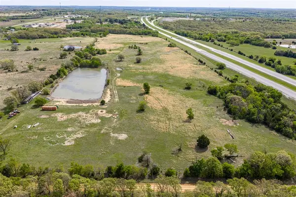 3820 RD, Okemah, OK 74589