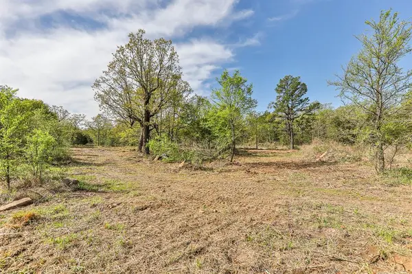 849 Dozer Mountain Rd. RD, Eufaula, OK 74432
