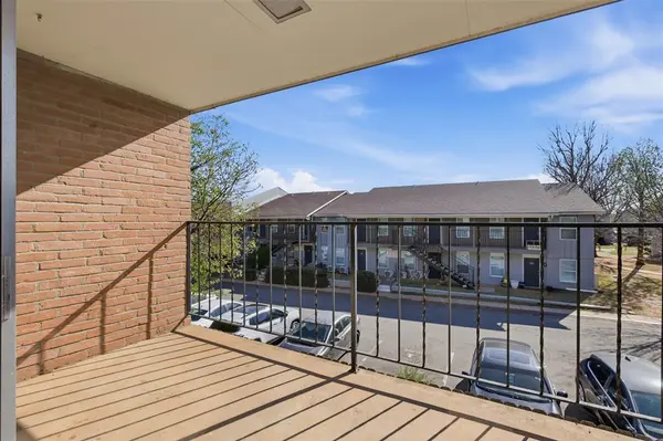 6100 N Brookline #28, Oklahoma City, OK 73112