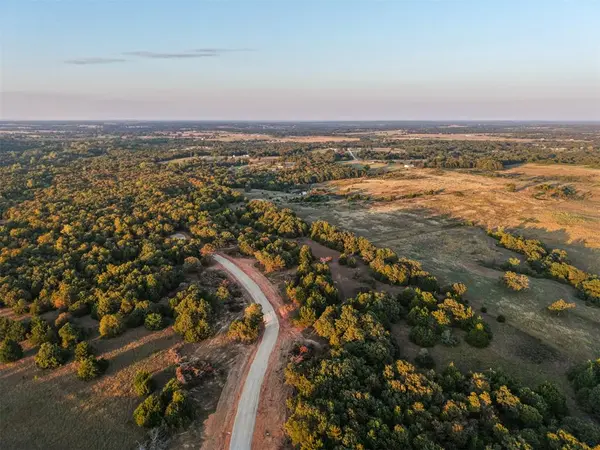 002 E 1060 RD, Mcloud, OK 74851