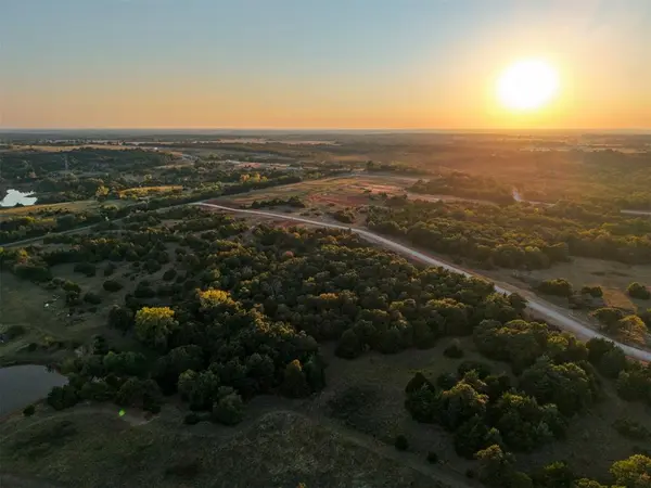 002 E 1060 RD, Mcloud, OK 74851