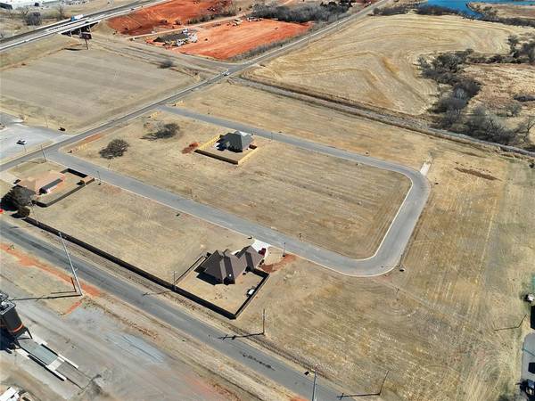 13 Flintlock TRL, Clinton, OK 73601