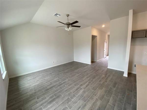 20653 Brush Creek BLVD, Harrah, OK 73045