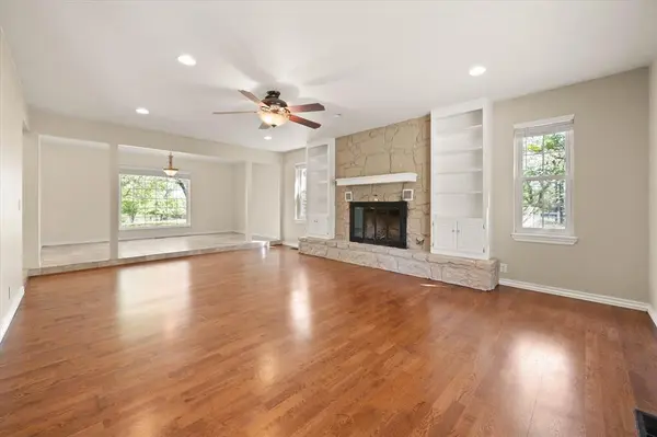8404 Blackberry RDG, Edmond, OK 73034