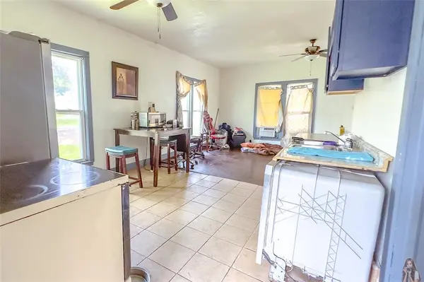 411 NE Avenue B AVE, Idabel, OK 74745