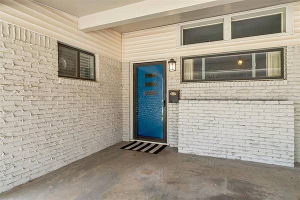 3300 NW 61st ST, Oklahoma City, OK 73112