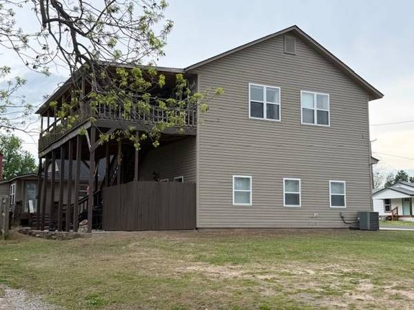 514 N J ST, Eufaula, OK 74432