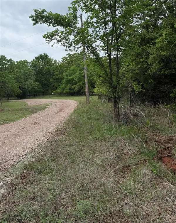 183rd ST, Lexington, OK 73051